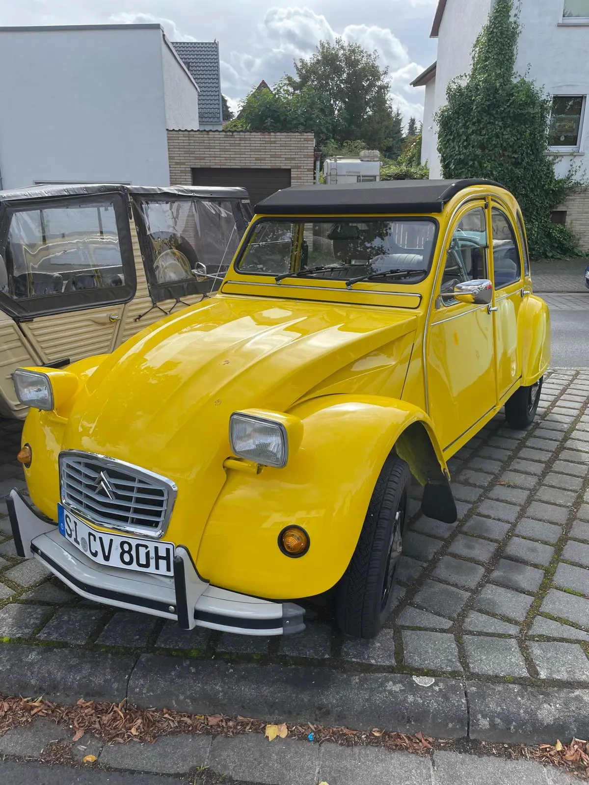 Citroën 2CV Gelb