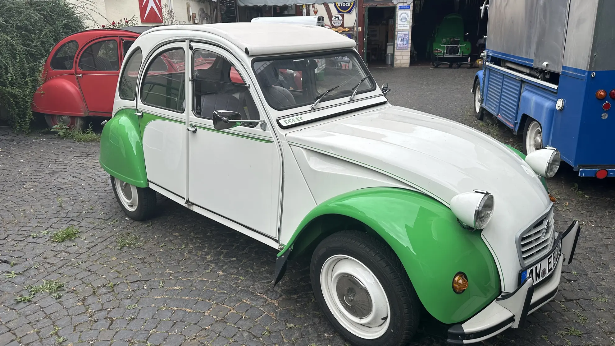 Citroën 2CV – Elektrifiziert Dolly Grün Weiss