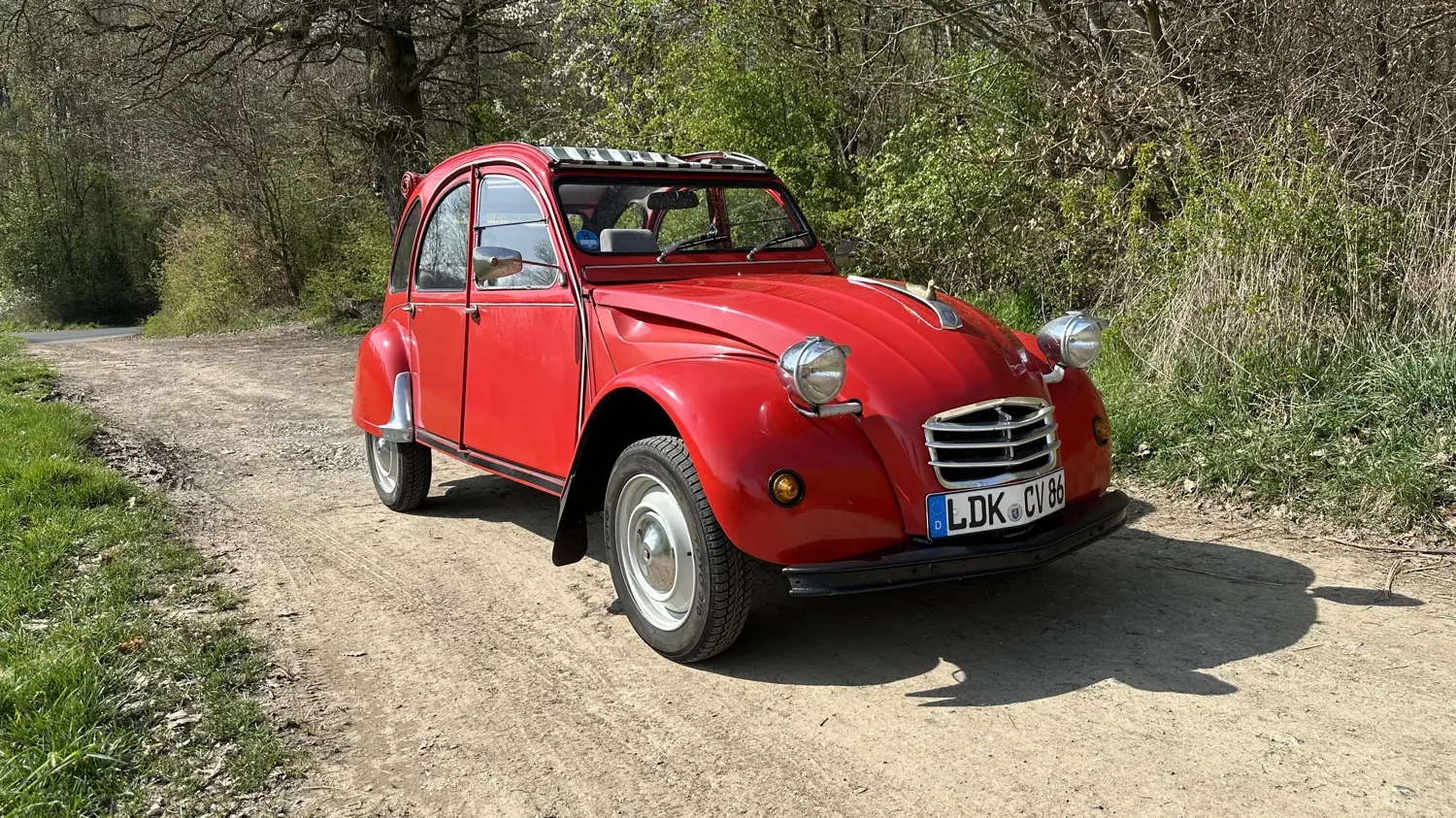 Citroën 2CV6 Rot